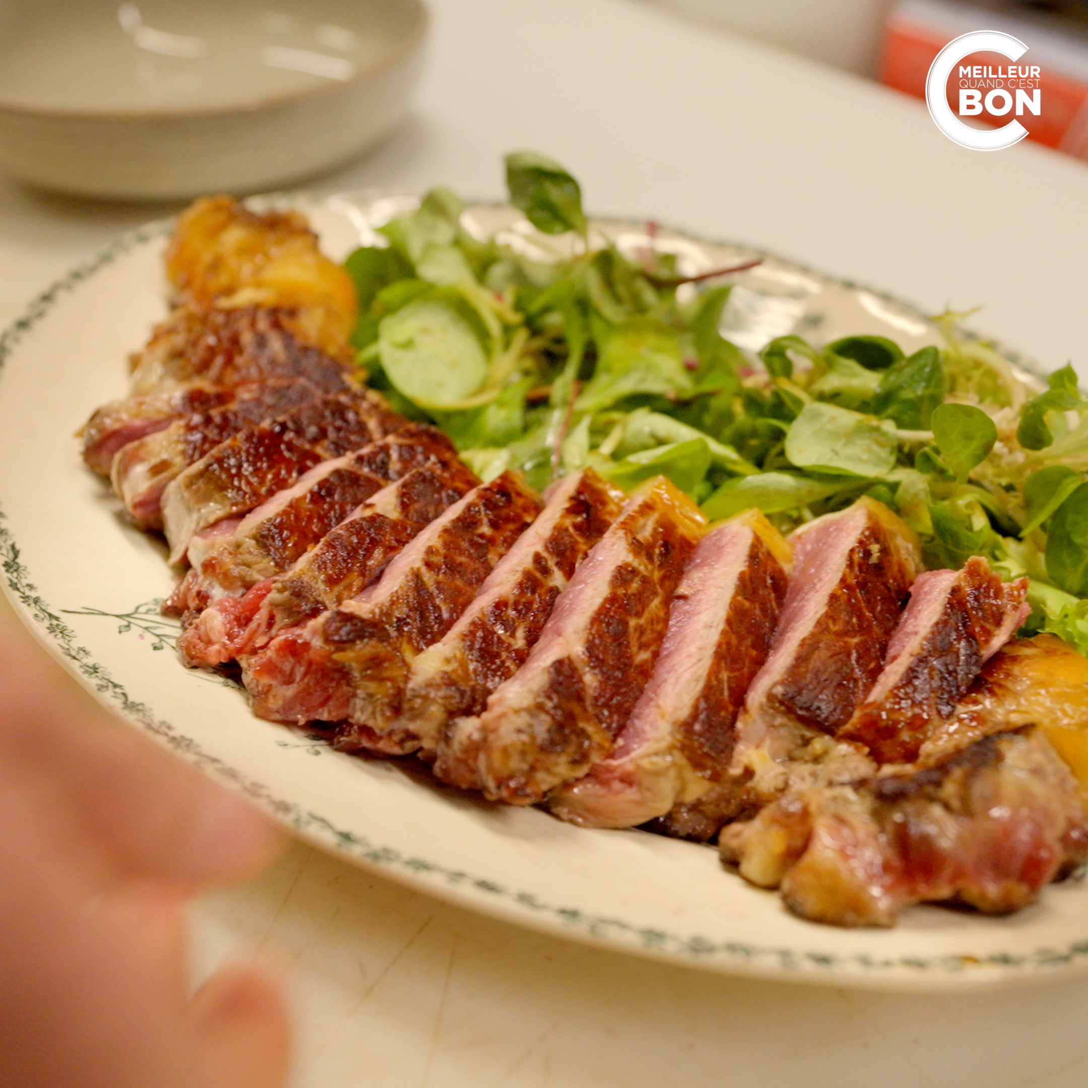 Lire la suite à propos de l’article La Table de la boucherie Guiset